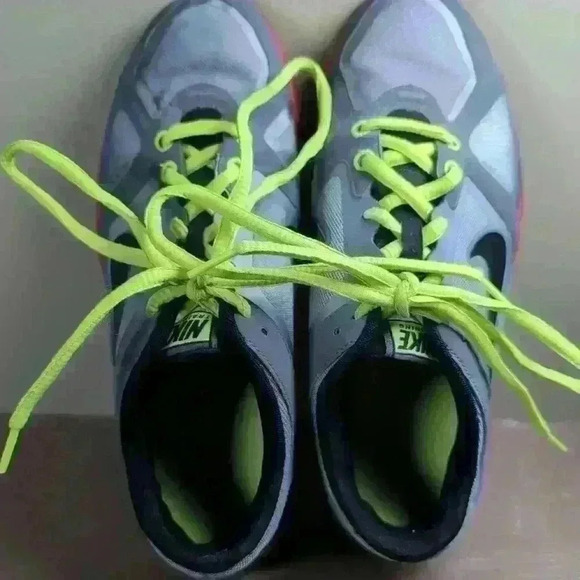 Nike Women's Free XT Quick Fit Flywire Running Shoes Size  8.5 Gray and Red - Picture 2 of 11